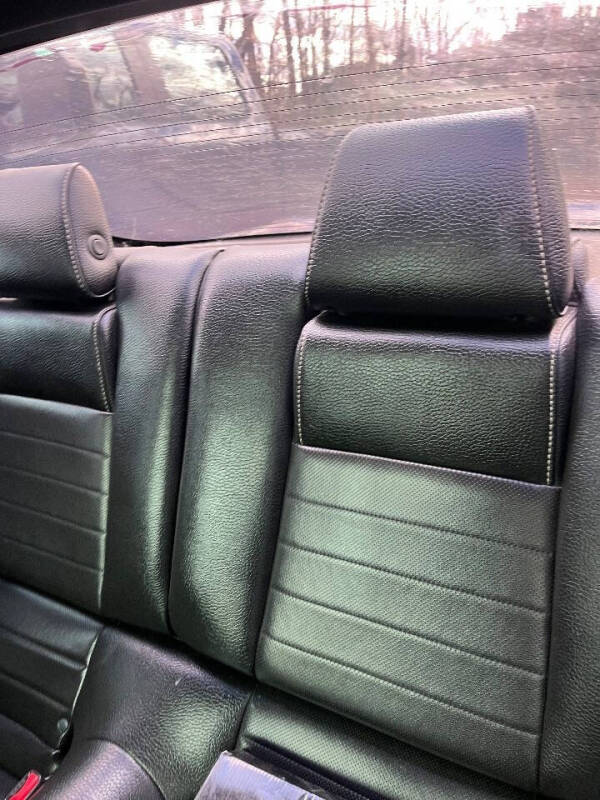 2012 Ford Mustang V6