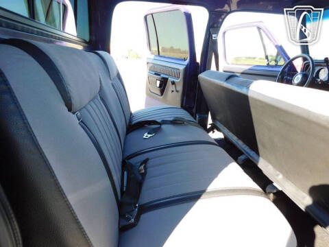 1985 Dodge RAM 350