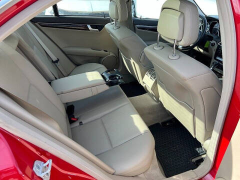 2014 Mercedes-Benz C-Class