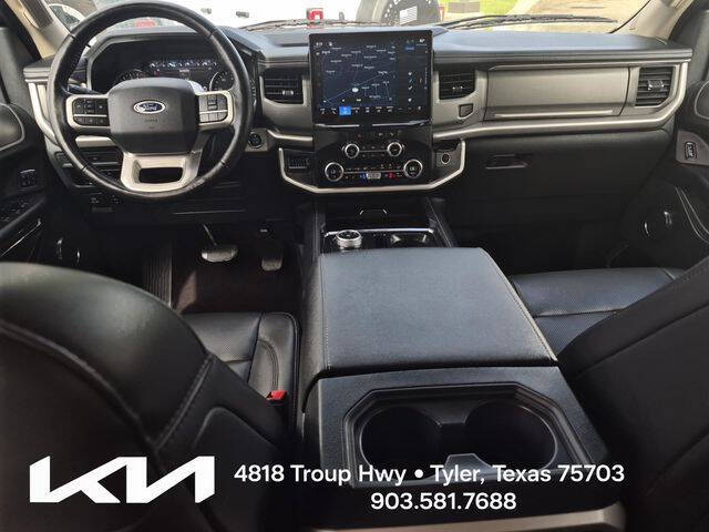 2023 Ford Expedition MAX XLT