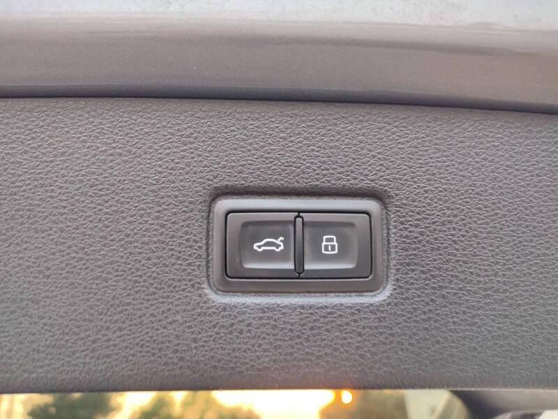 2017 Audi Q7 3.0T quattro Premium Plus