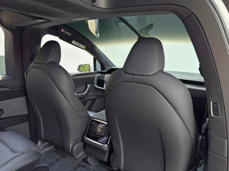 2022 Tesla Model X Plaid