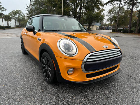 2015 MINI Hardtop 2 Door for sale at Global Auto Exchange in Longwood FL