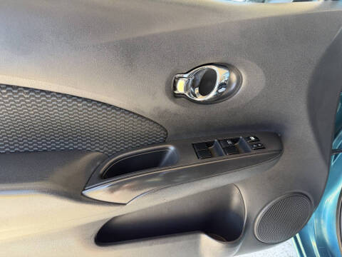 2014 Nissan Versa Note SV