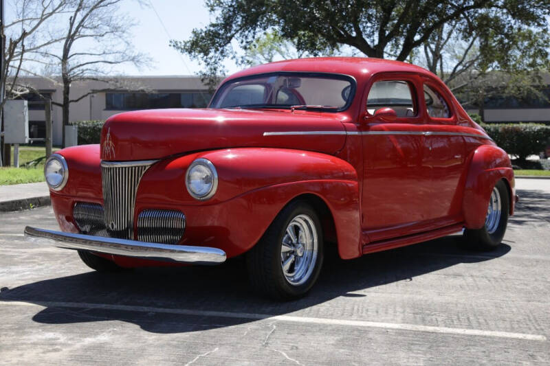 1941 Ford Deluxe