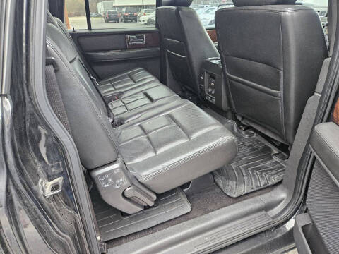 2011 Lincoln Navigator L