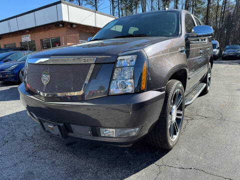 2010 Cadillac Escalade for sale at Magic Motors Inc. in Snellville GA