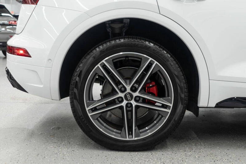 2024 Audi Q5 e quattro S line Prestg 55 TFSI