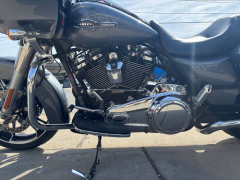2021 Harley-Davidson Road Glide FLTRX