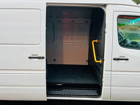 2006 Freightliner Sprinter 2500