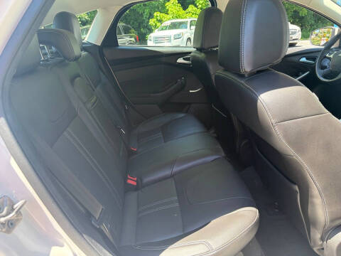 2012 Ford Focus SEL