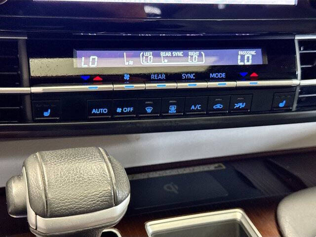 2023 Toyota Sienna XLE 7-Passenger