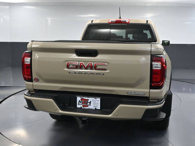 2023 GMC Canyon Elevation