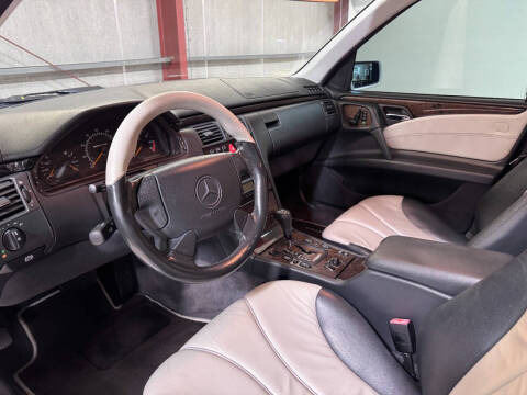 1999 Mercedes-Benz E-Class E 55 AMG