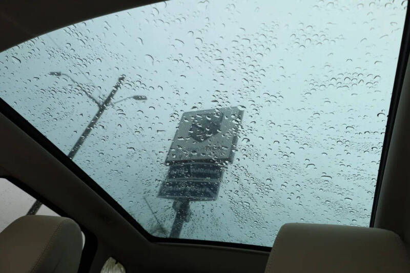 2013 Land Rover Range Rover Evoque Pure Plus