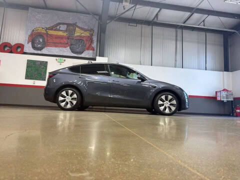 2023 Tesla Model Y Long Range