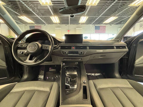 2017 Audi A4 2.0T quattro Prestige