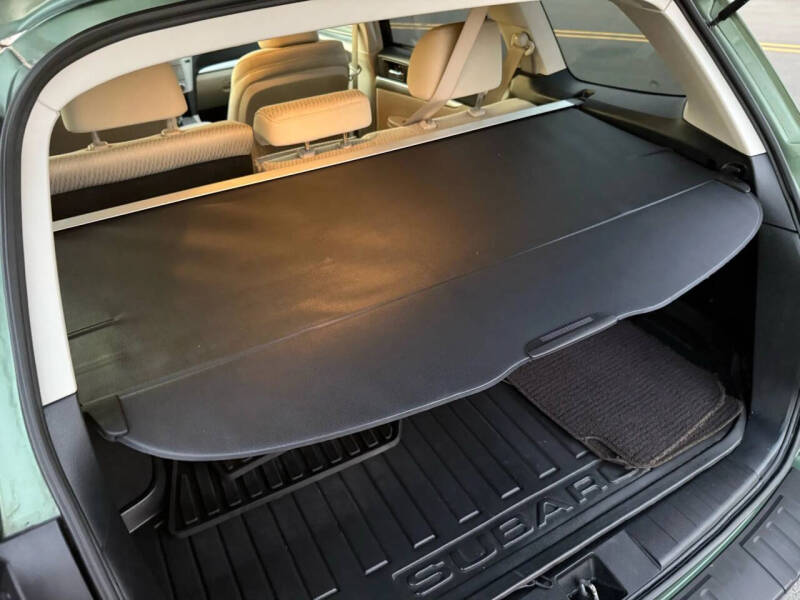 2010 Subaru Outback 2.5i Premium