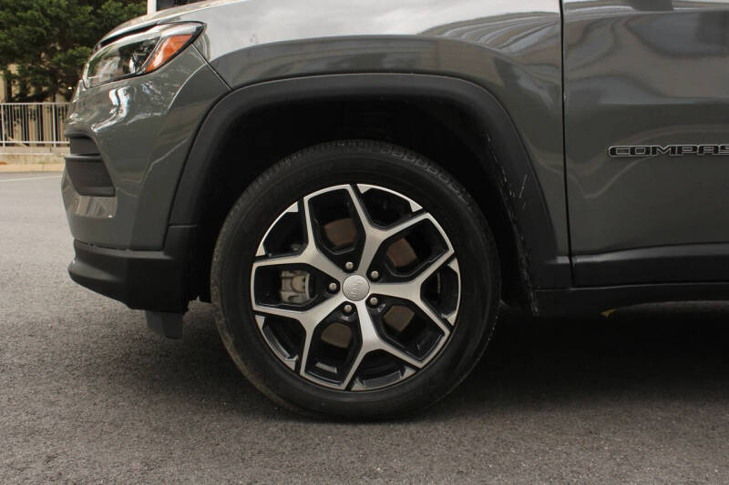 2024 Jeep Compass Latitude