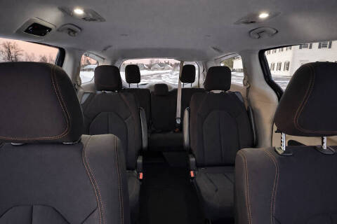 2017 Chrysler Pacifica LX