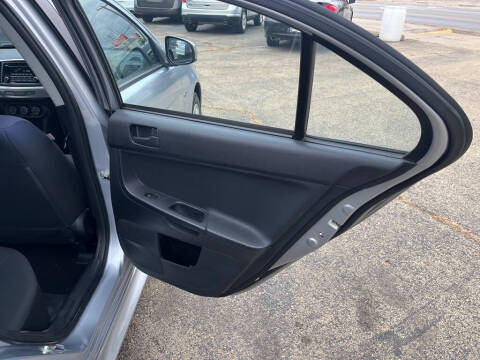 2015 Mitsubishi Lancer ES