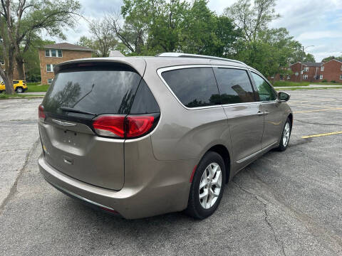 2018 Chrysler Pacifica Touring L