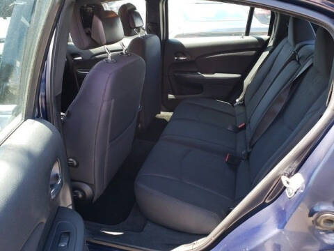 2013 Chrysler 200 LX