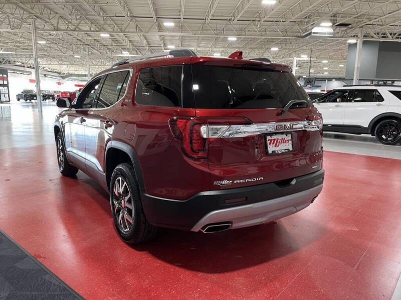2023 GMC Acadia SLE
