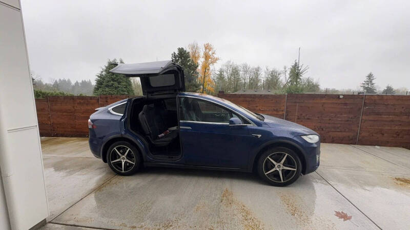 2016 Tesla Model X 75D
