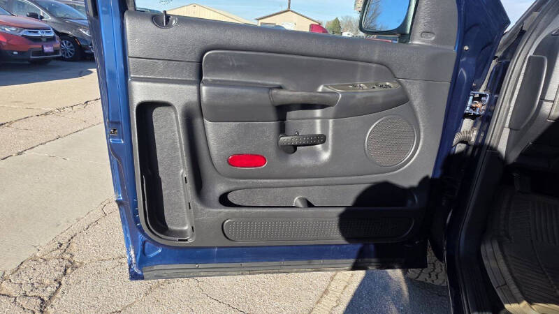 2003 Dodge Ram 1500 SLT