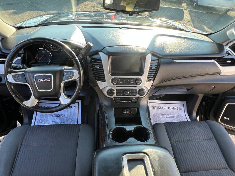 2016 GMC Yukon XL SLE