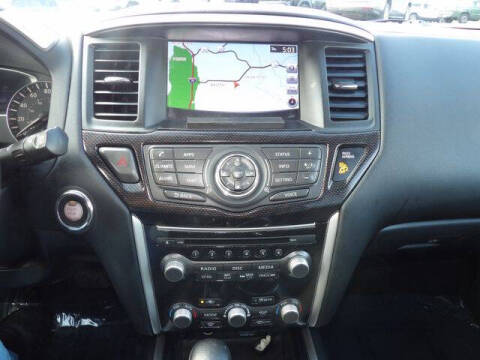 2019 Nissan Pathfinder SV