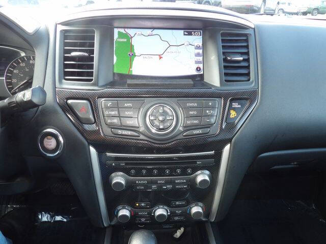 2019 Nissan Pathfinder SV