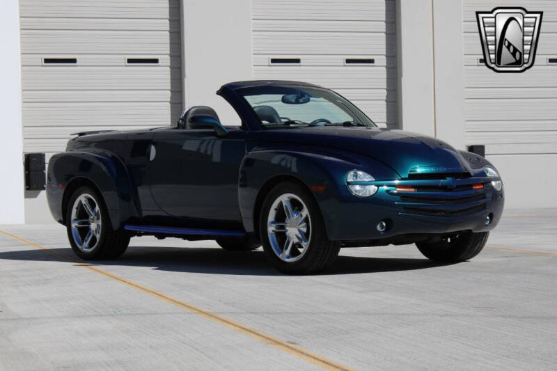 2005 Chevrolet SSR LS