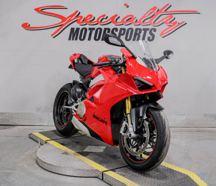 2018 Ducati Panigale V4 S