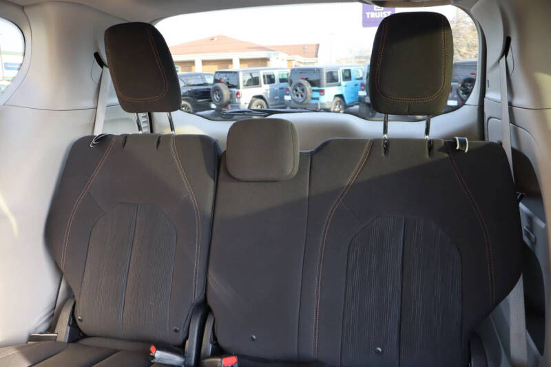 2019 Chrysler Pacifica Touring Plus