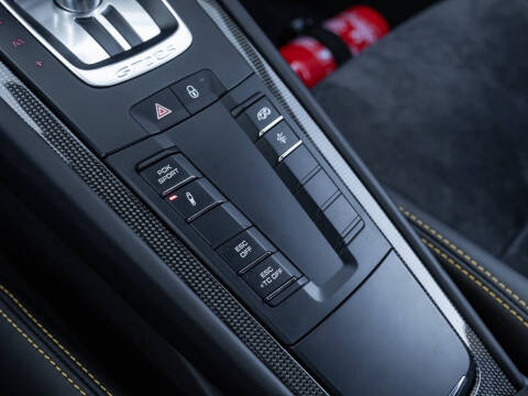 2018 Porsche 911 GT2 RS