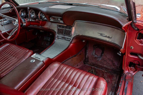1962 Ford Thunderbird
