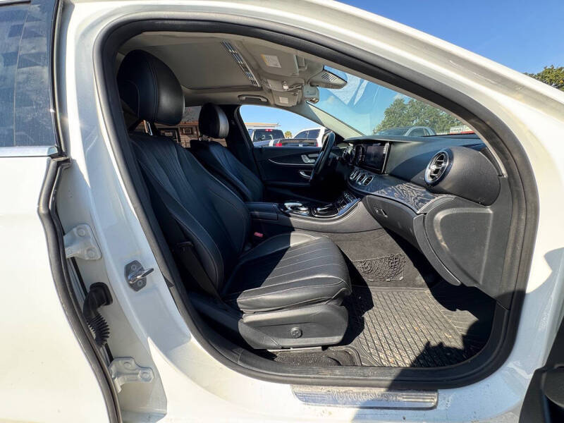 2017 Mercedes-Benz E-Class E 300 4MATIC