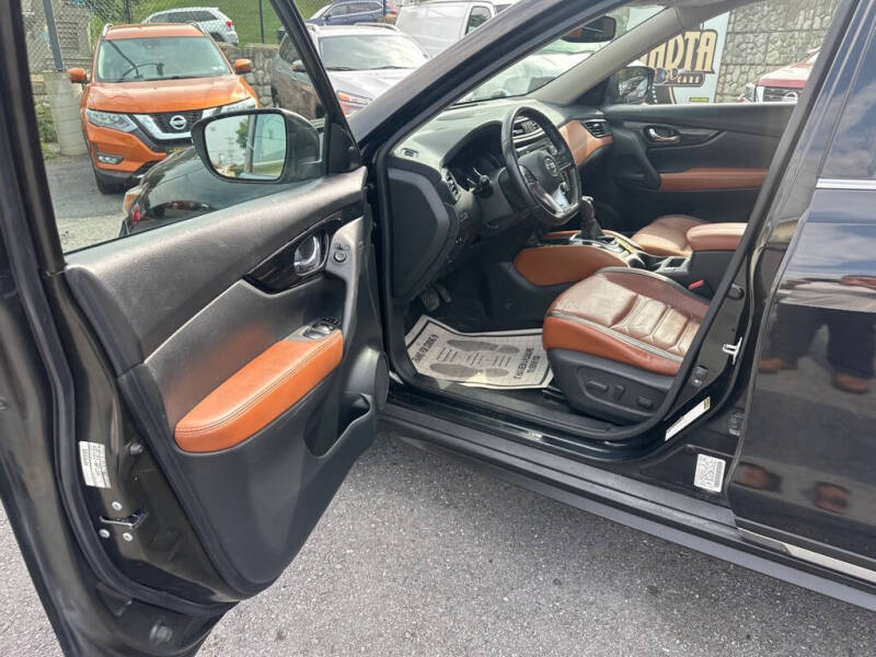2018 Nissan Rogue