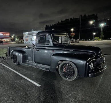 1950 International L-120