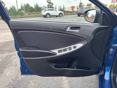 2015 Hyundai Accent Sport