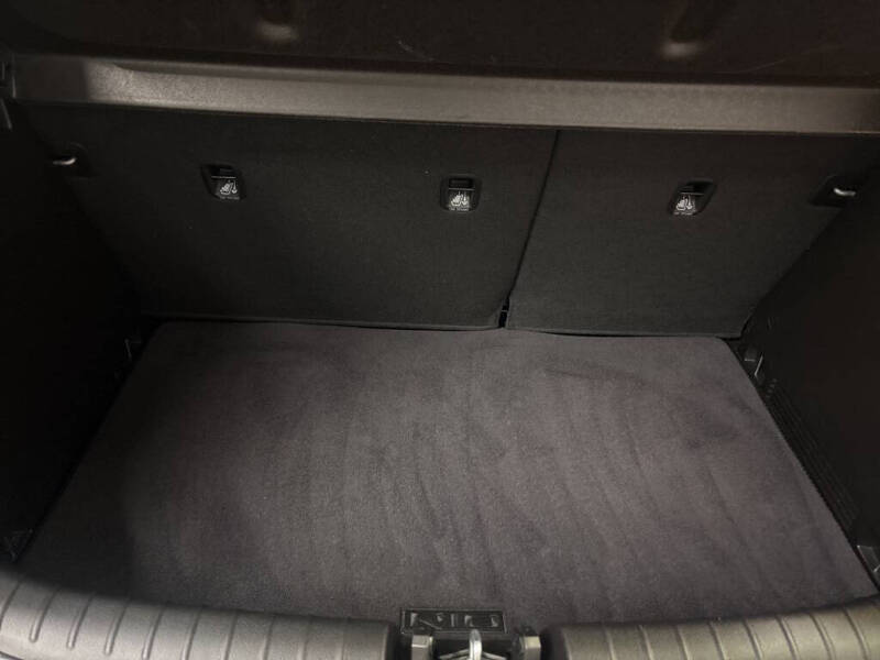 2023 Kia Rio 5-Door S