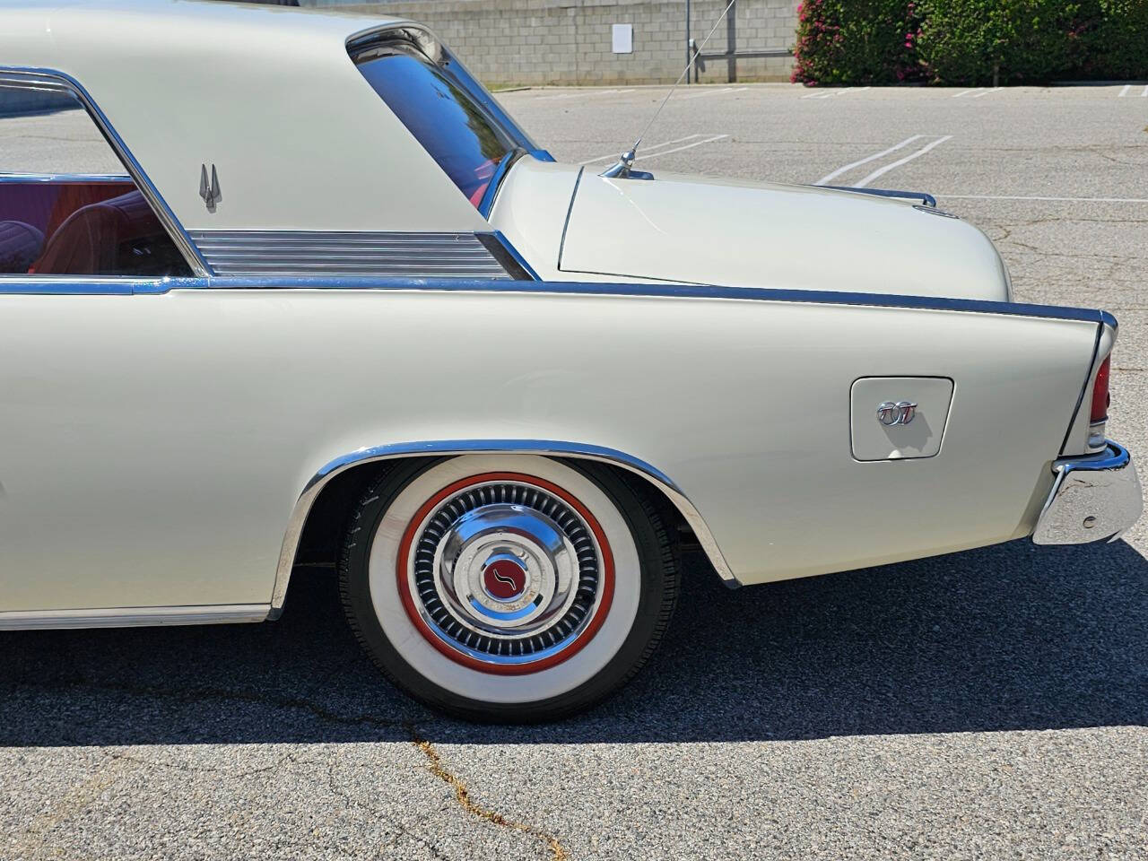 1962 Studebaker Golden Hawk 31