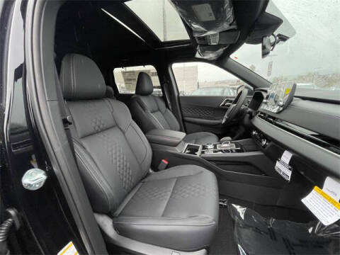 2025 Mitsubishi Outlander PHEV SEL Black Edition