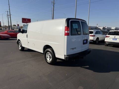 2021 Chevrolet Express 2500