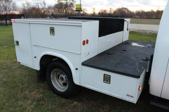 2013 Chevrolet Silverado 3500 Chassis Cab Work Truck photo 7