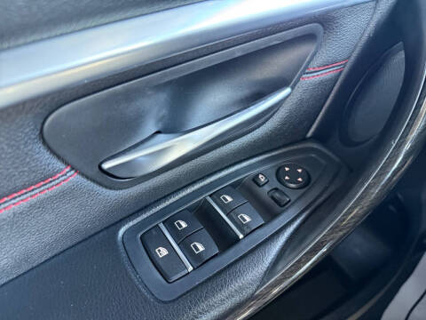 2017 BMW 3 Series 330i