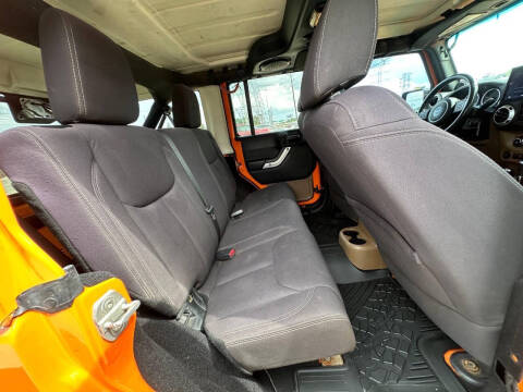 2013 Jeep Wrangler Unlimited Sahara