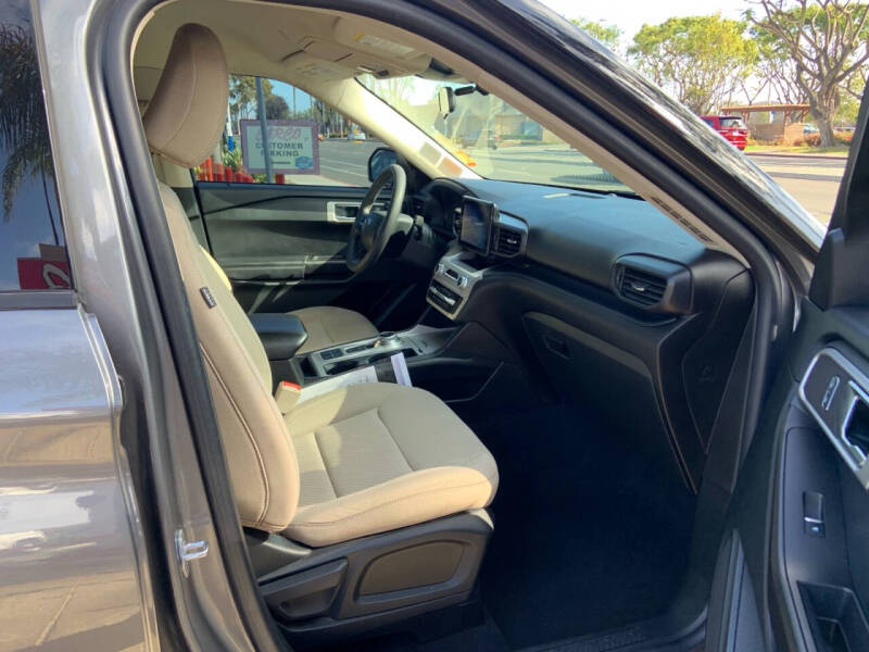 2021 Ford Explorer
